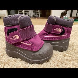 Kids North Face winter boots